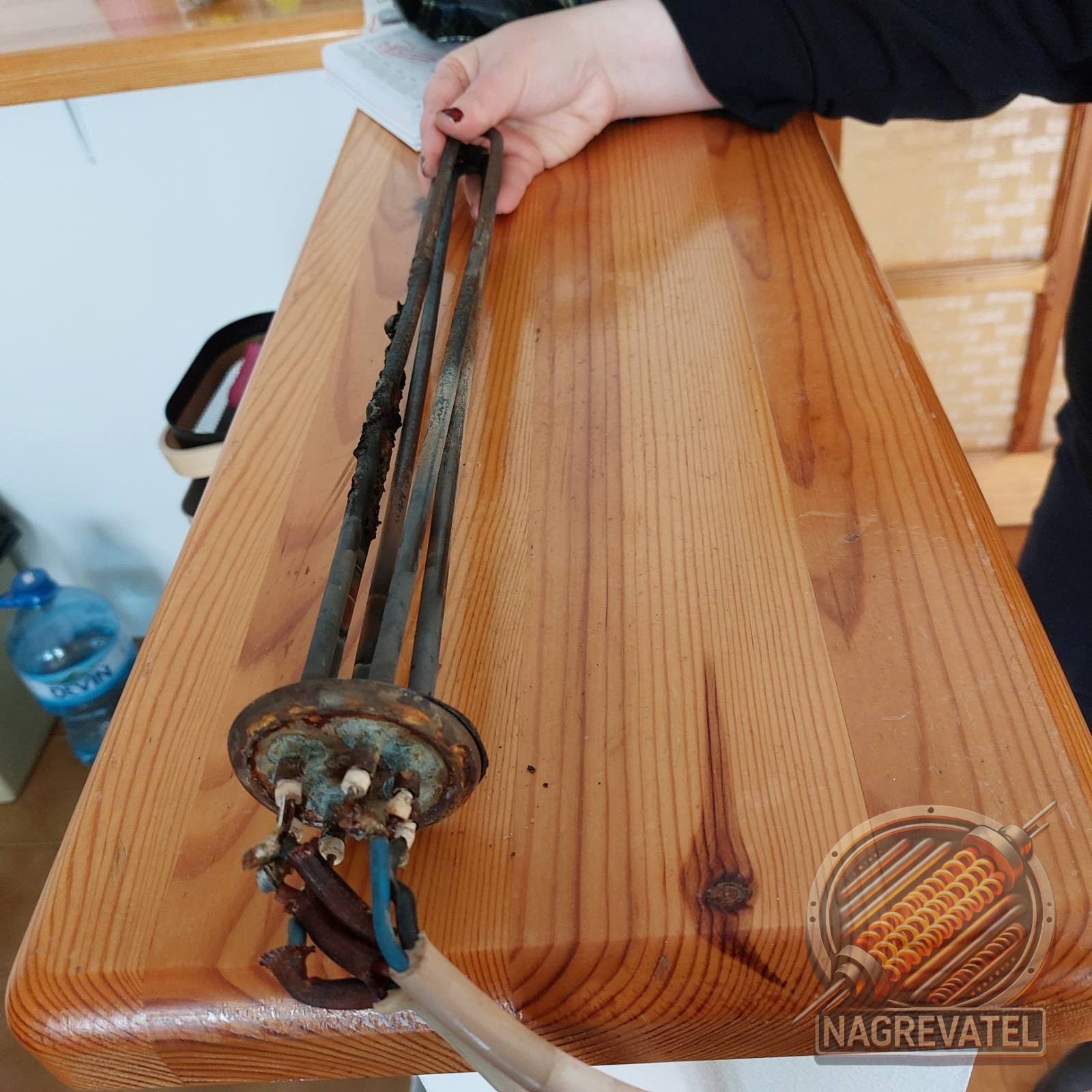 230220125256image